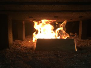 la belle flambée au feu de bois
